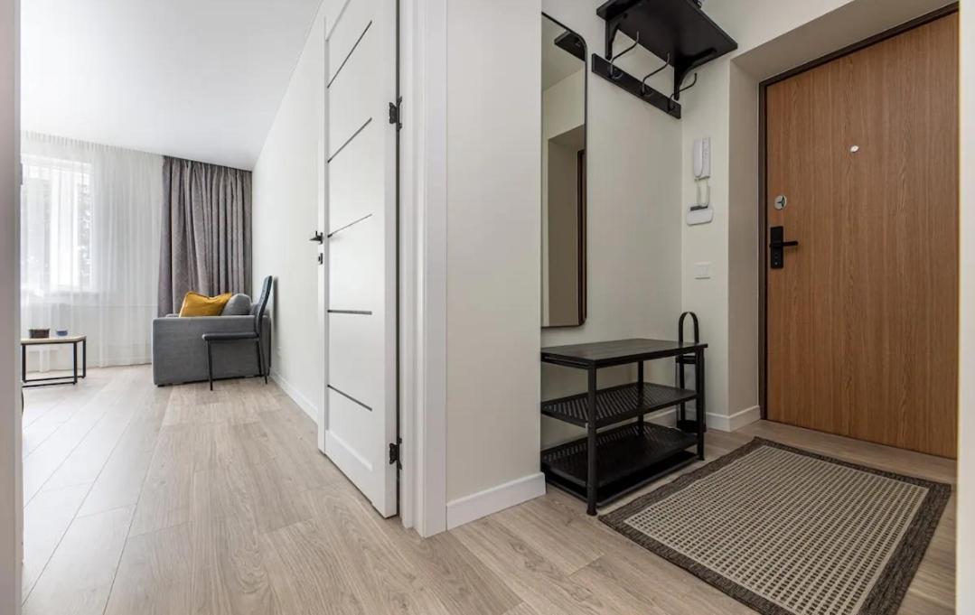 Panevezio G Prie Parko, Panevezio Str By The Park Apartment ไคลเพดา ภายนอก รูปภาพ