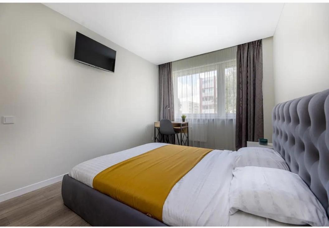 Panevezio G Prie Parko, Panevezio Str By The Park Apartment ไคลเพดา ภายนอก รูปภาพ