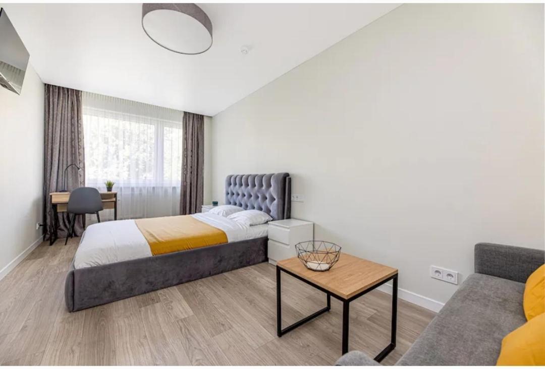 Panevezio G Prie Parko, Panevezio Str By The Park Apartment ไคลเพดา ภายนอก รูปภาพ