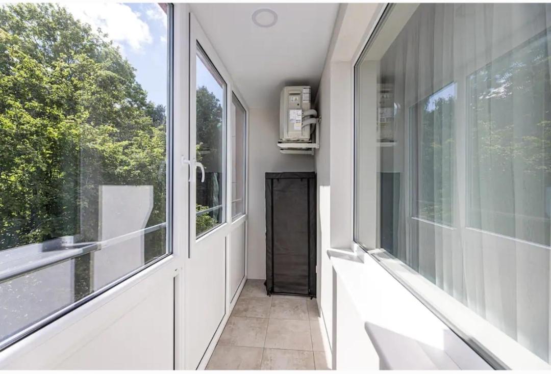 Panevezio G Prie Parko, Panevezio Str By The Park Apartment ไคลเพดา ภายนอก รูปภาพ
